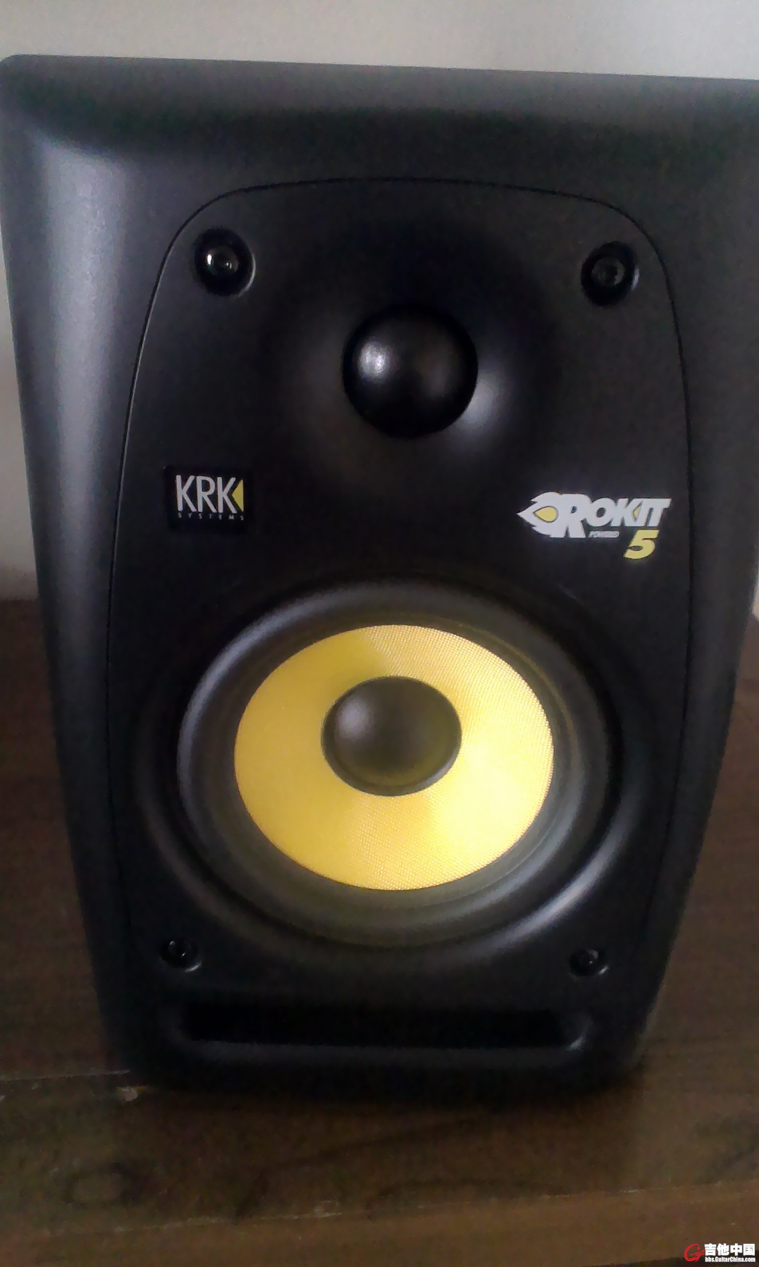 krk ROKIT5 RP5G2-1300.jpg