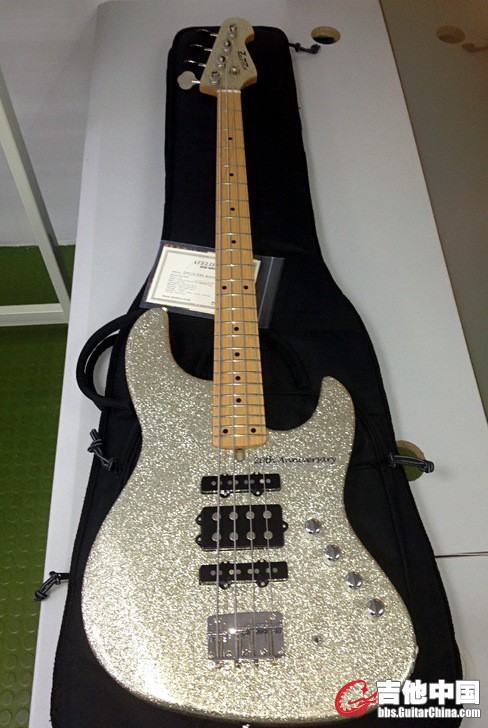 T1NSWfFR0aXXa056Hb_728x728.jpg