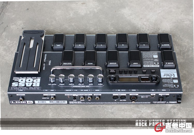 BASS POD XT LIVE 贝斯音箱模拟效果器