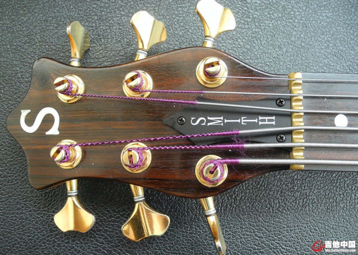 Smith Headstock.jpg