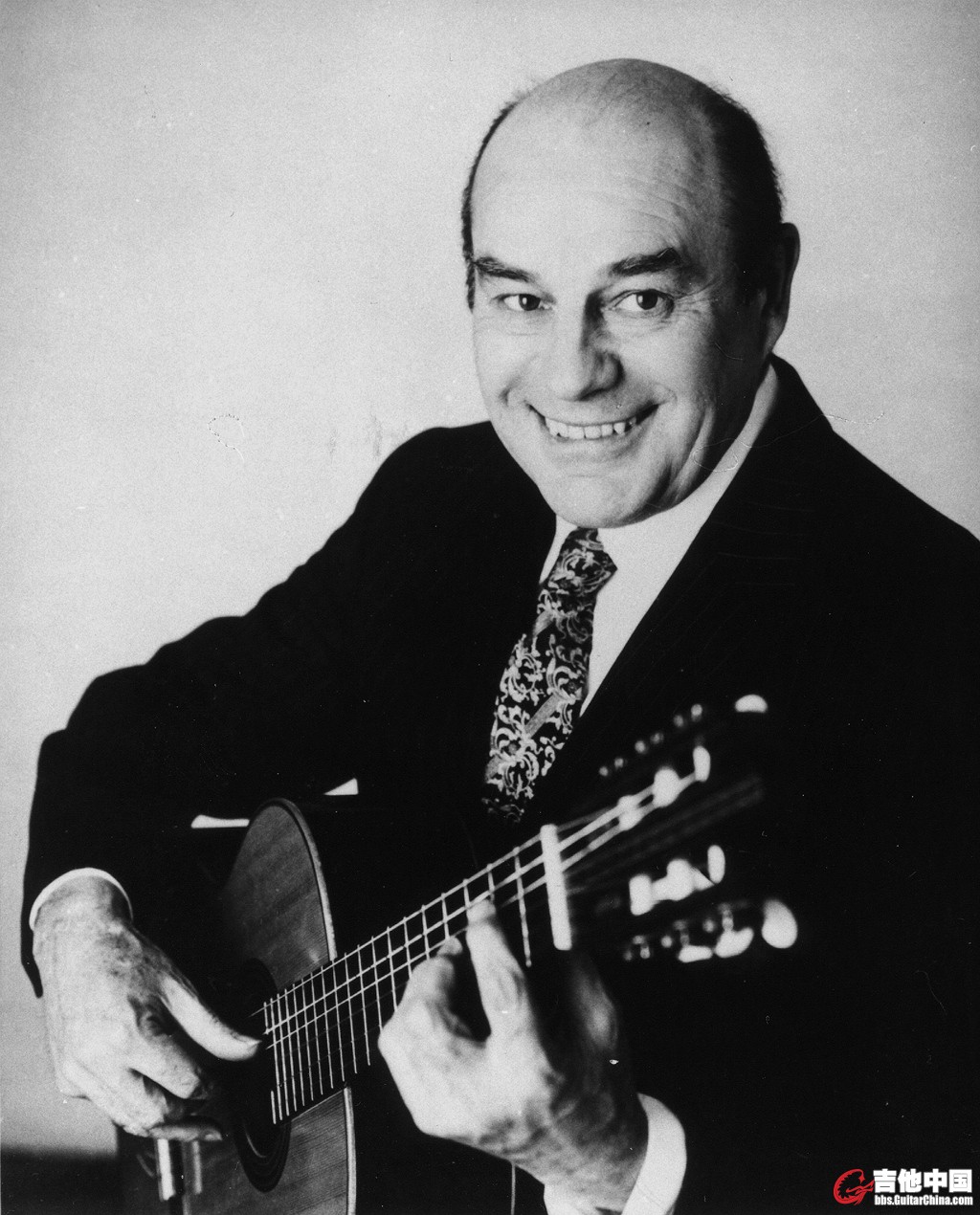 julian_bream_副本.jpg