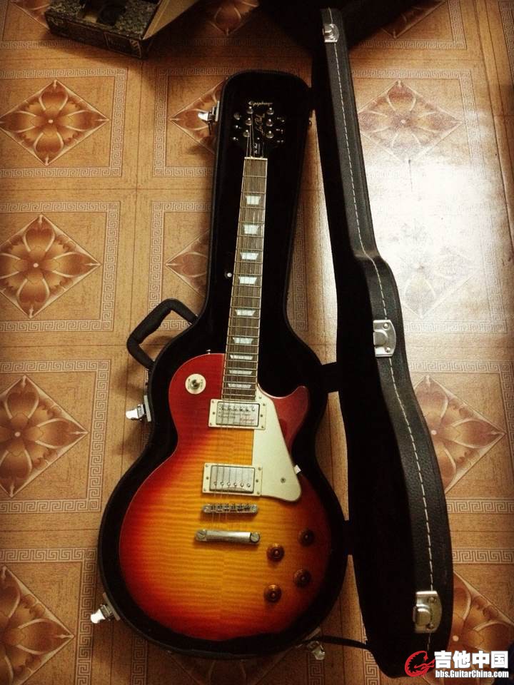 正品Epiphone Les Paul Standard 电吉他(番茄炒蛋)     九成新（带箱）   1700.00