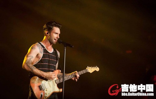 adam-levine-boy-love-maroon-5-Favim.com-892440.jpg