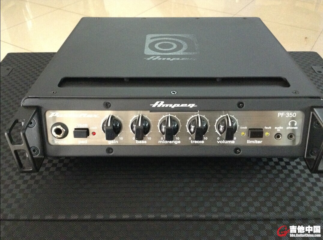 1ampeg.jpg
