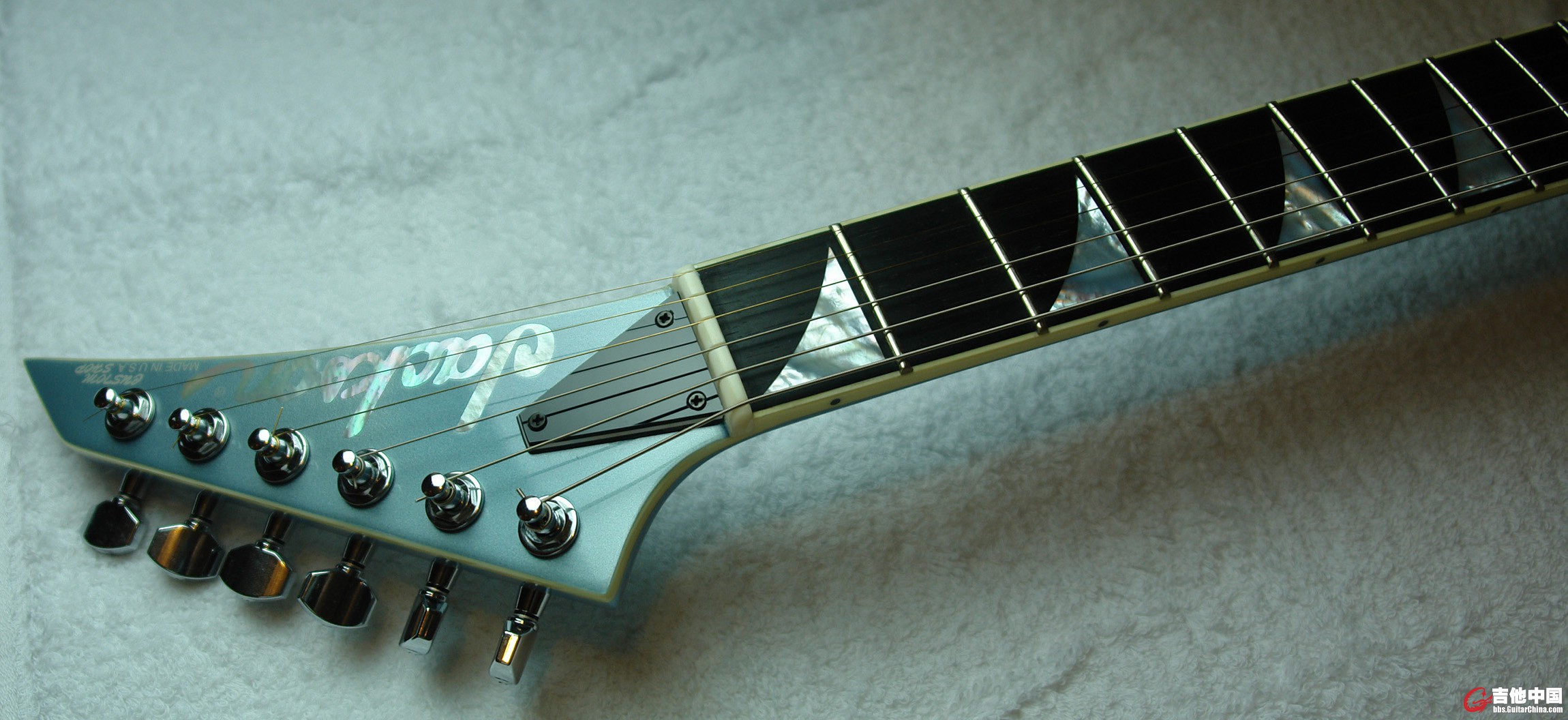 Jackson Custom Shop RR1T Ebony Fretboard_1.jpg
