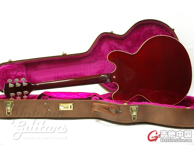 gibson_es335dot-ch_sp2.jpg