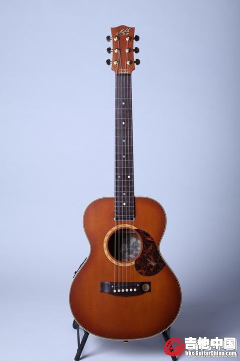 maton EMD6