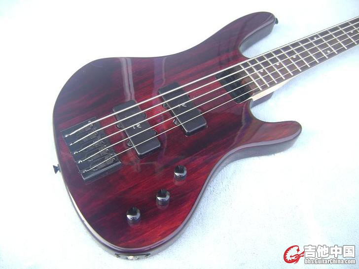 WASHBURN