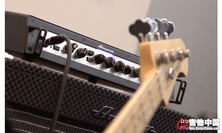 Ampeg_PF800_Messe_f3b31012ce_6bcc8a3818.jpg
