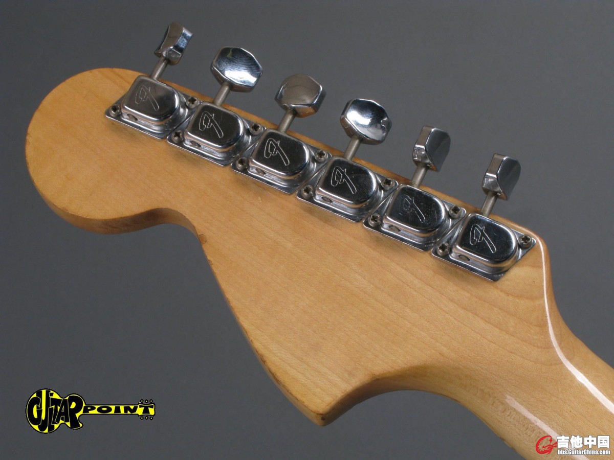 Fender72StrOWMN356543_7.jpg