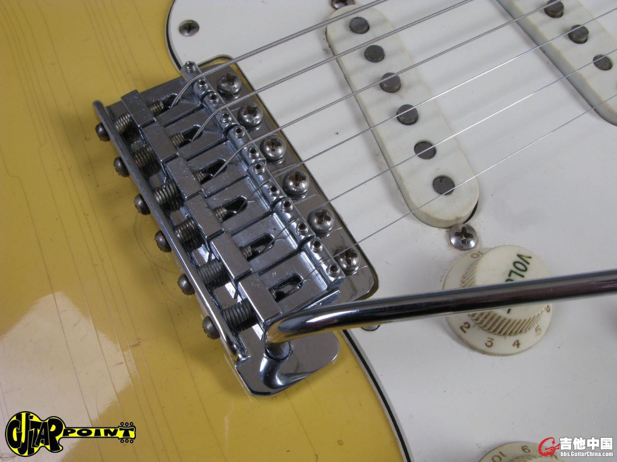 Fender72StrOWMN356543_16.jpg