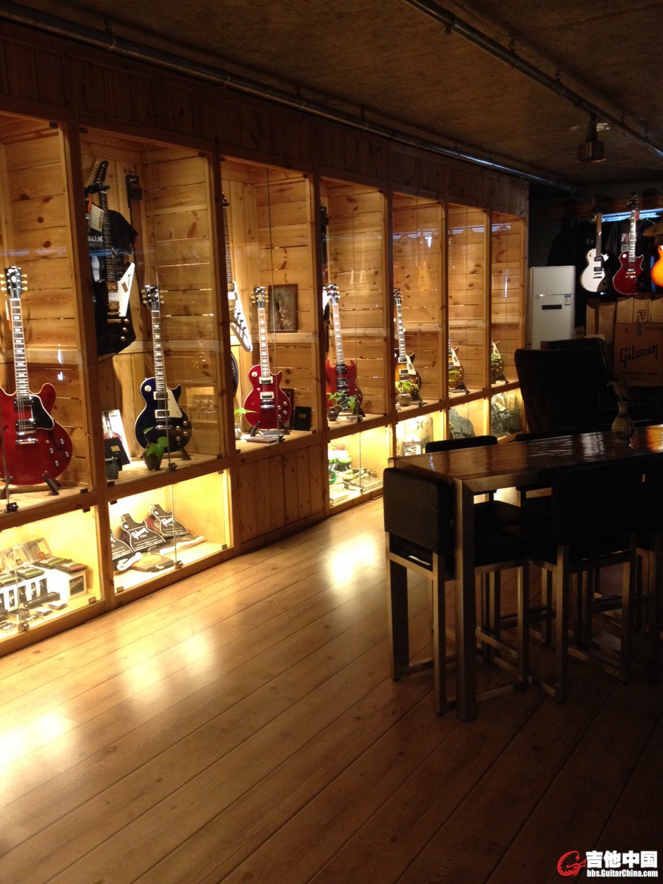 Gibson