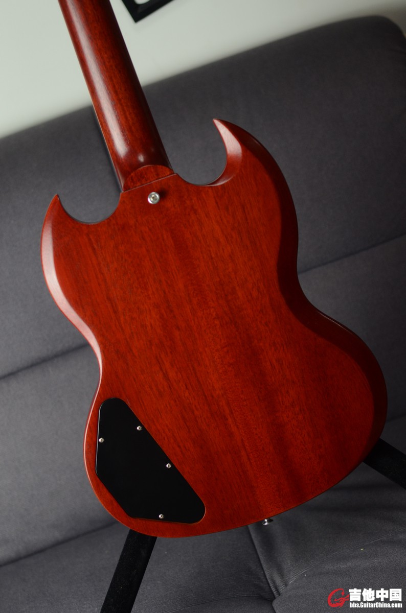 GIBSON 2012 SG 61 (3).JPG
