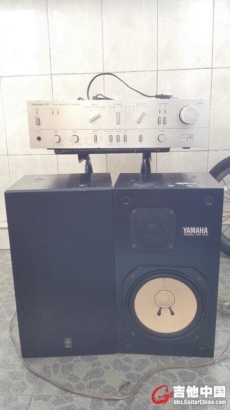 YAMAHA NS-10M 全正面01.jpg