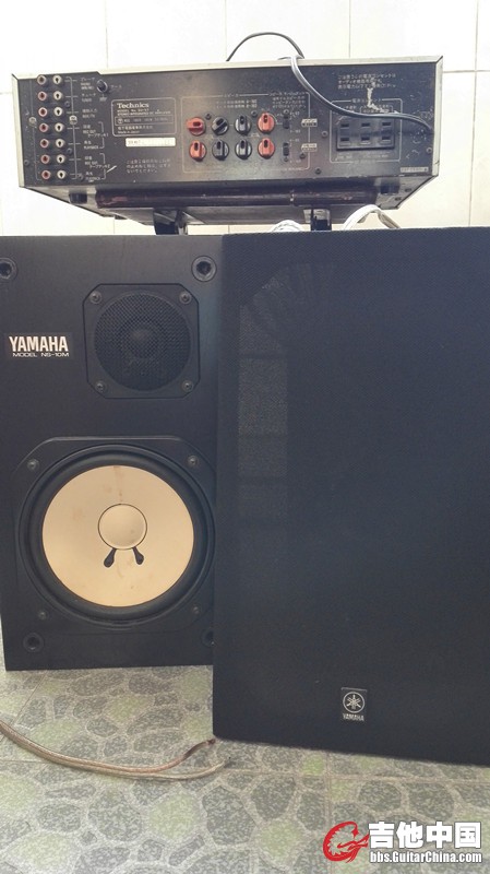 YAMAHA NS-10M 全正面03.jpg