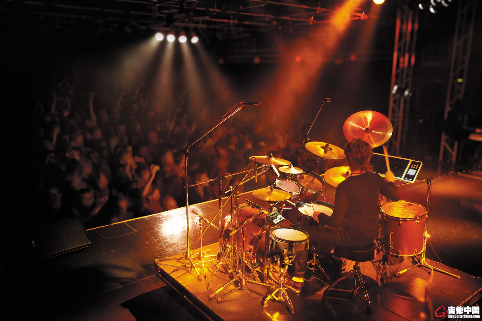 tm-2_stage_gal.jpg