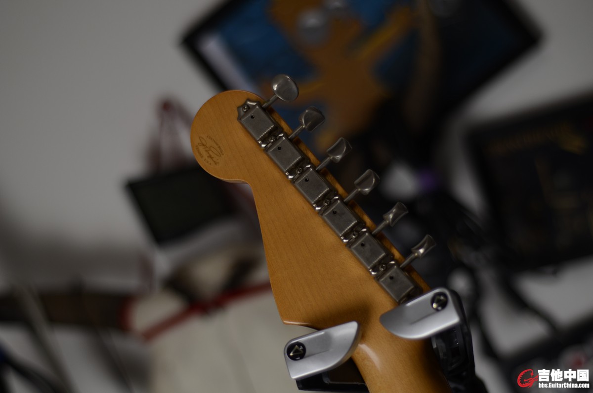 FENDER JOHN ENGLISH MB 59 ST (5).JPG