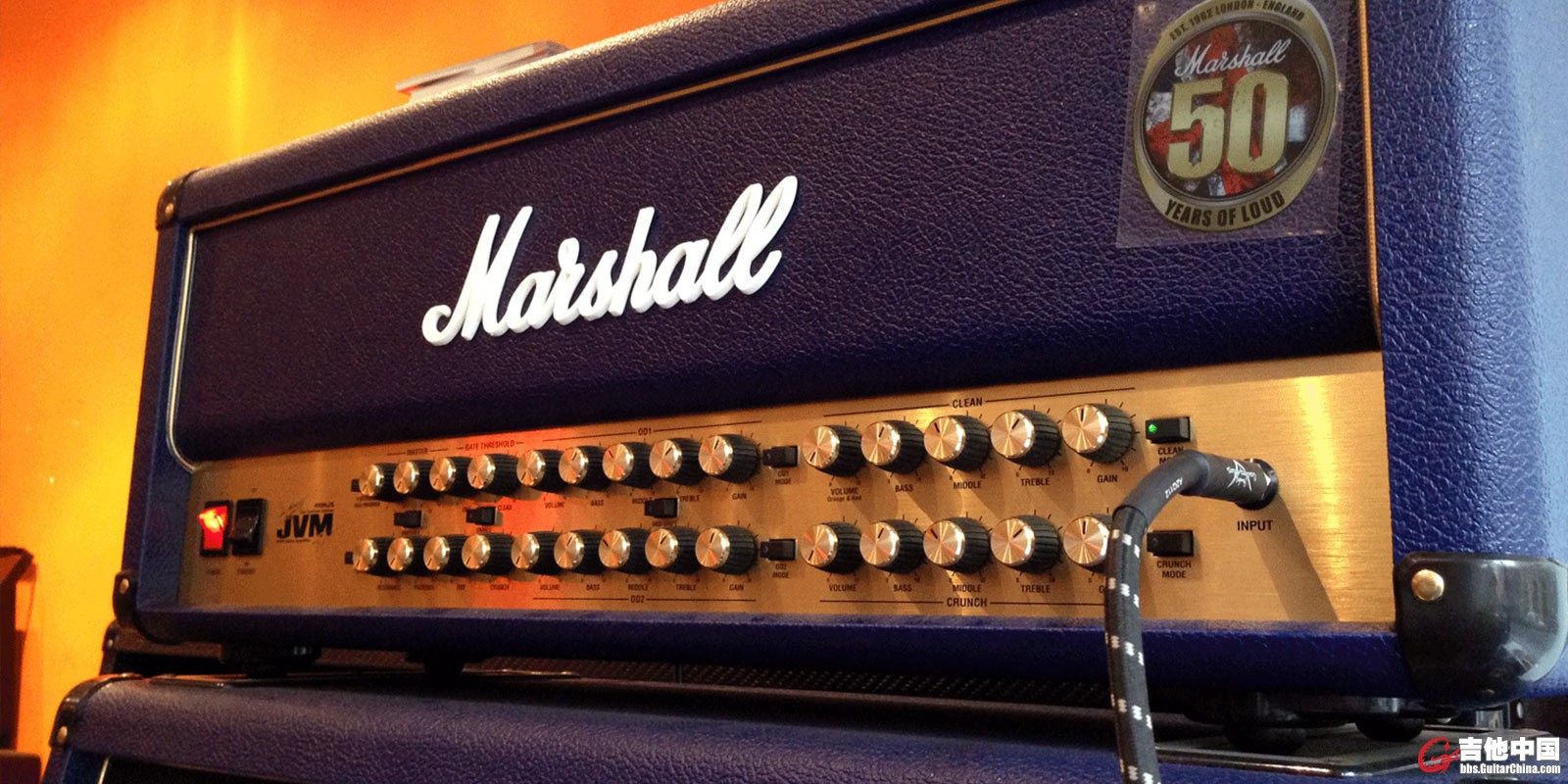 marshall-jvm410hjs-signature-joe-satriani.jpg