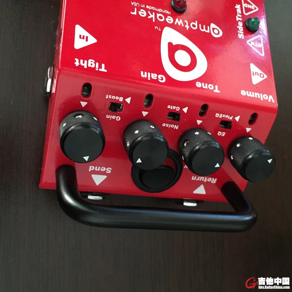 1977422608.jpg