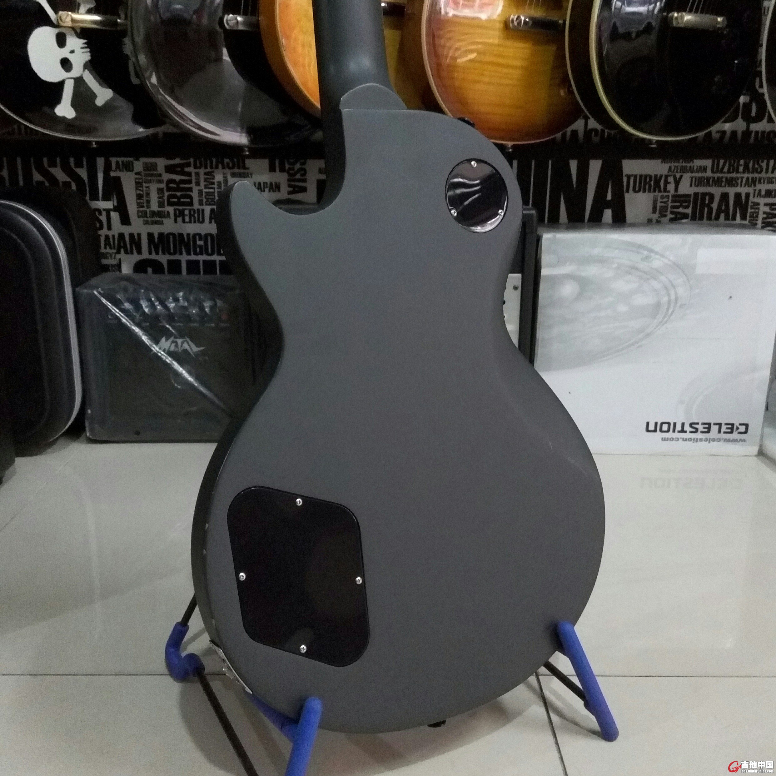 P51110-135841.jpg
