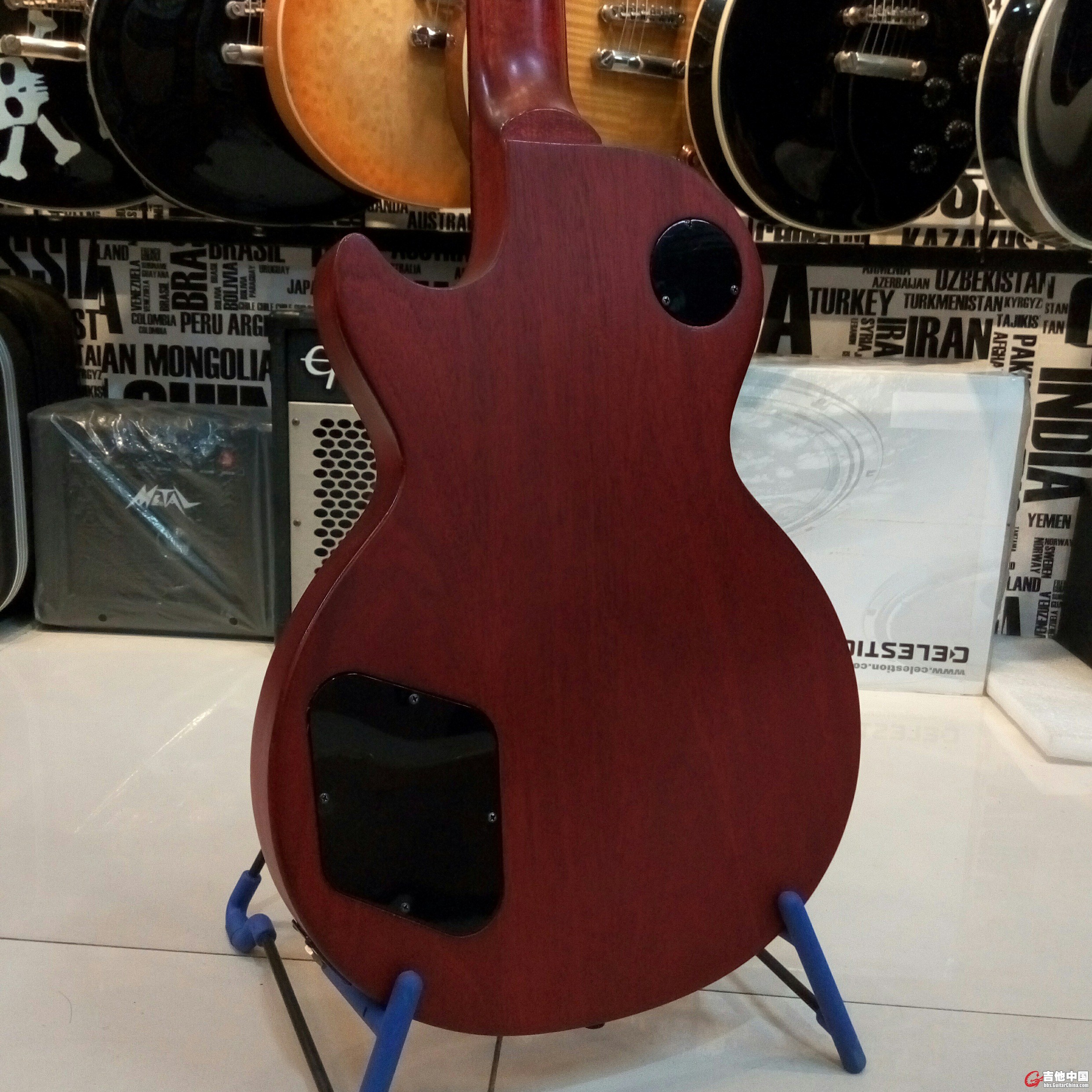 P51119-225458.jpg