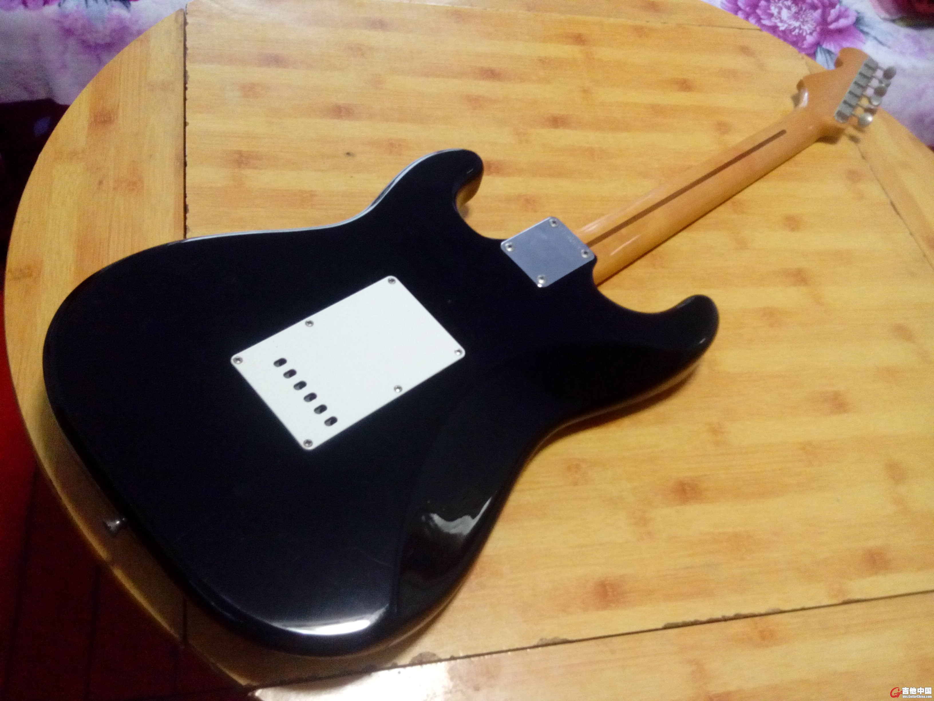 Fender Japan st57 05.jpg