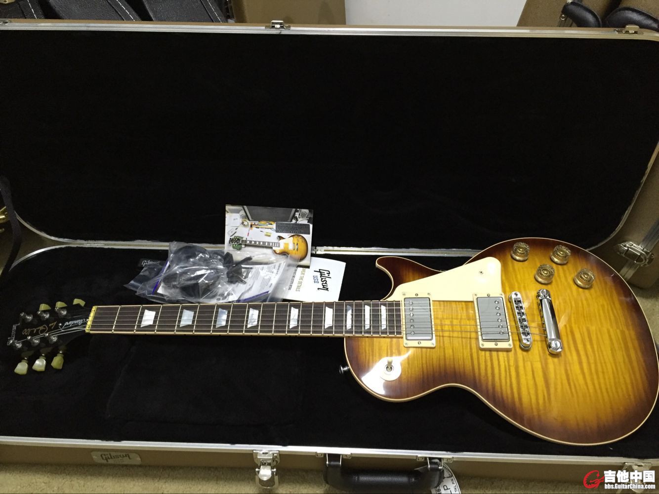 Gibson 2015 Les Paul Standard 蜜糖色色15500包邮价