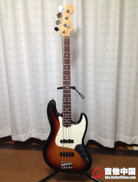 11 二手02年Fender USA JB 3CS  7000RMB.jpg