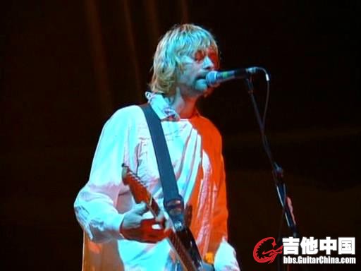 Nirvana.-.[Live.At.Reading].演唱会.(DVDRip)_201511816252.JPG