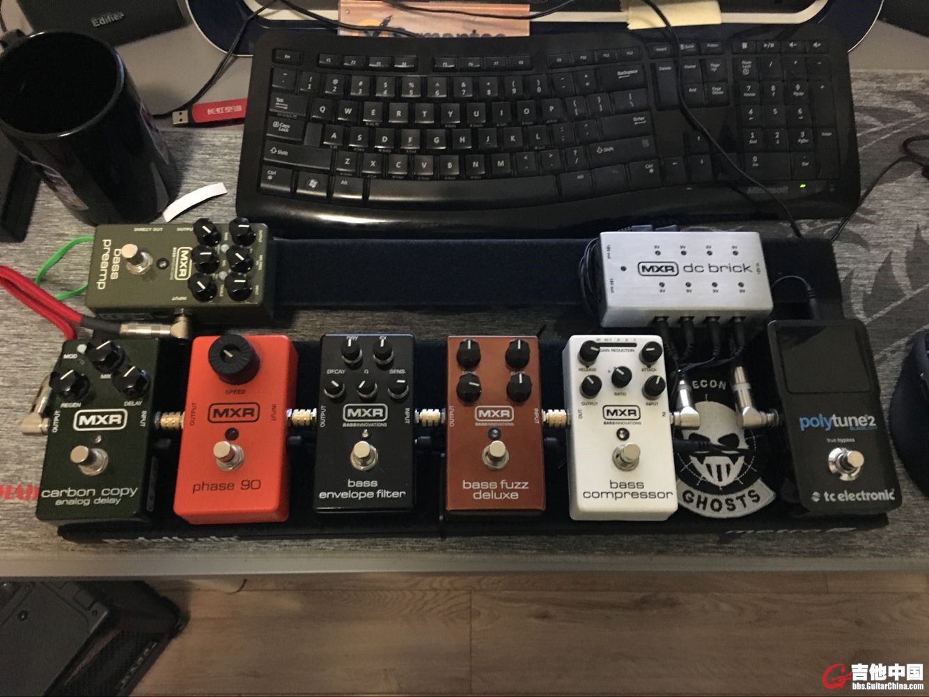 Pedals.jpg