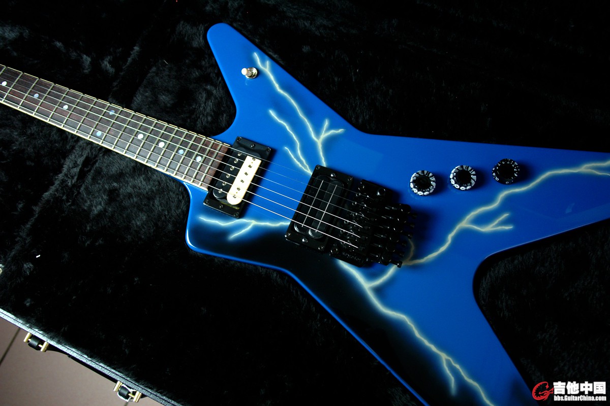 Dean Dimebag Commemorative_3.jpg