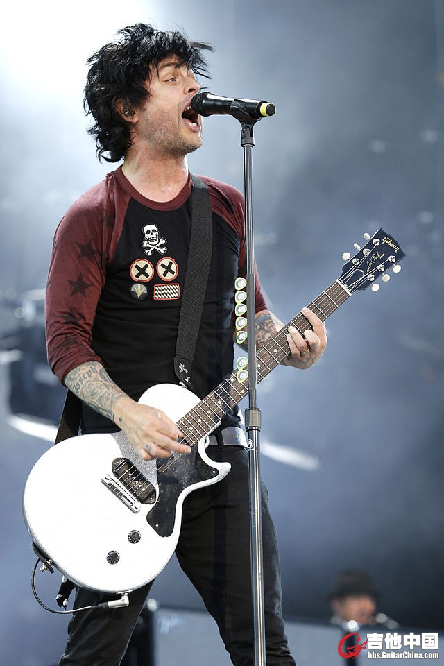 RiP2013_GreenDay_Billie_Joe_Armstrong_0021.jpg