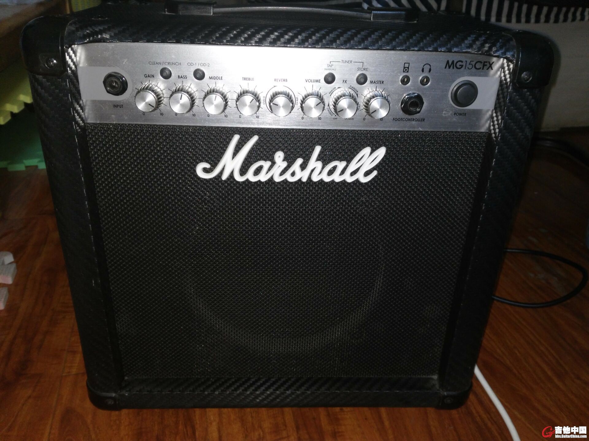 Marshall MG15 CFX 