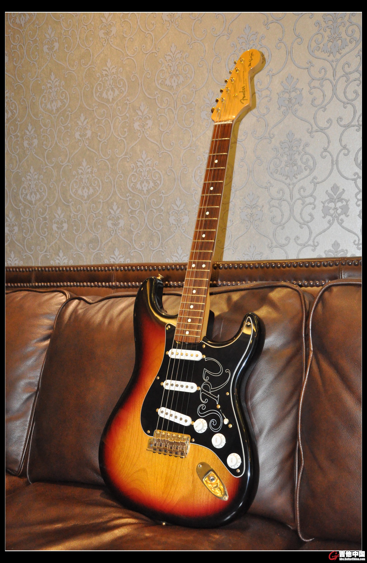 Fender SRV02.jpg