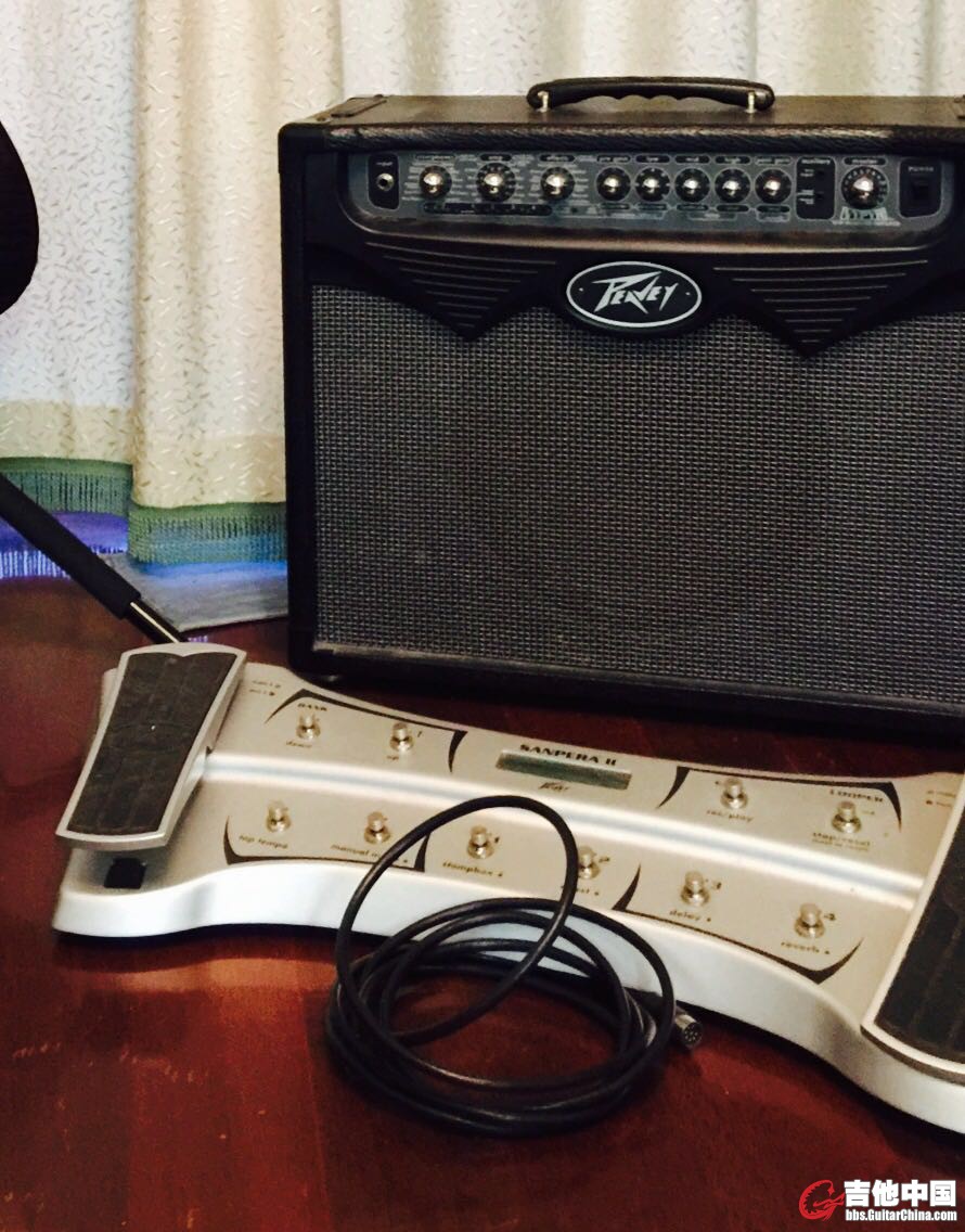 peavey vypyr1.jpg