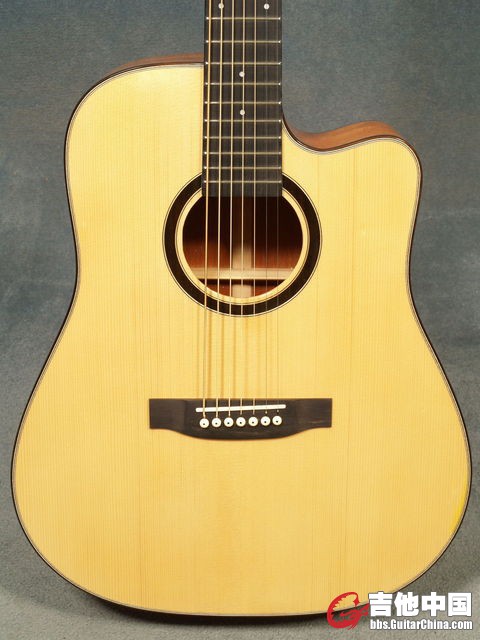 RAINES 7-STRING DREADNOUGHT 05.jpg