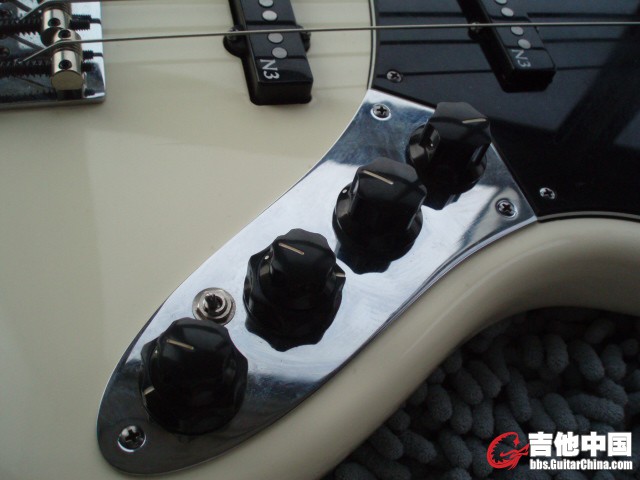 FENDER 019-4690 (5).JPG