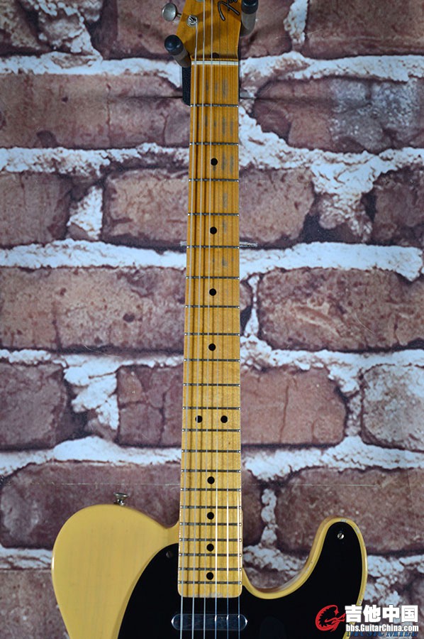 2009_Fender_Custom_Shop_1951_Nocaster_Relic_Nocaster_Blonde-002__32145.147431865.jpg