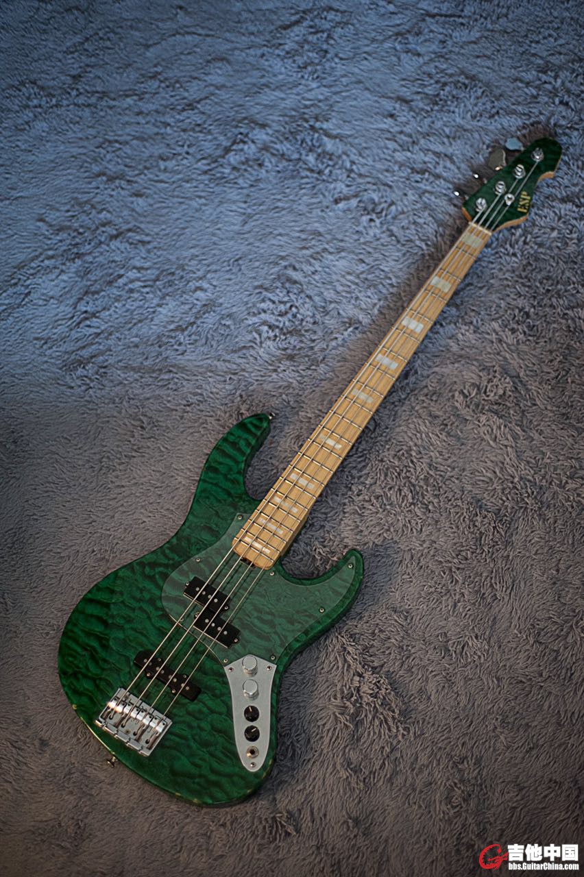 esp bass.jpg