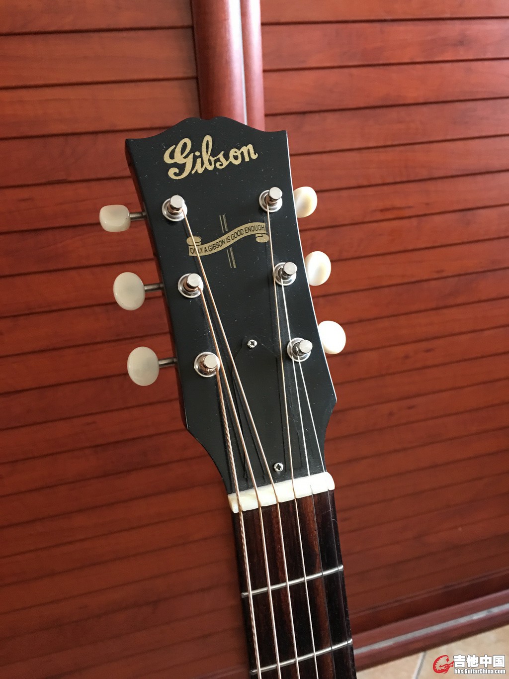 Gibson J45TV 3_resize.jpg