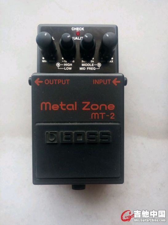 BOSS MT-2