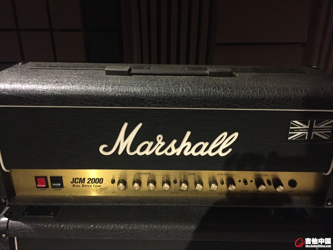 marshall jcm2000英产一套相信现在买不到英产的东西你们都知道！箱子盒子都在没有磕碰 ... ... ... ... ... ...