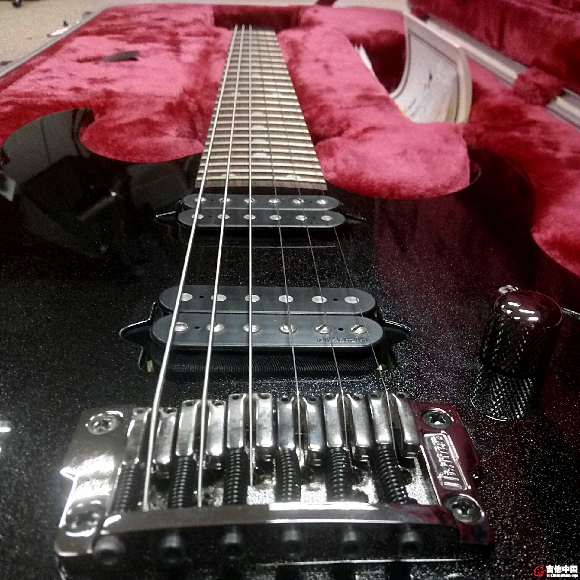 IBANEZ04.jpg