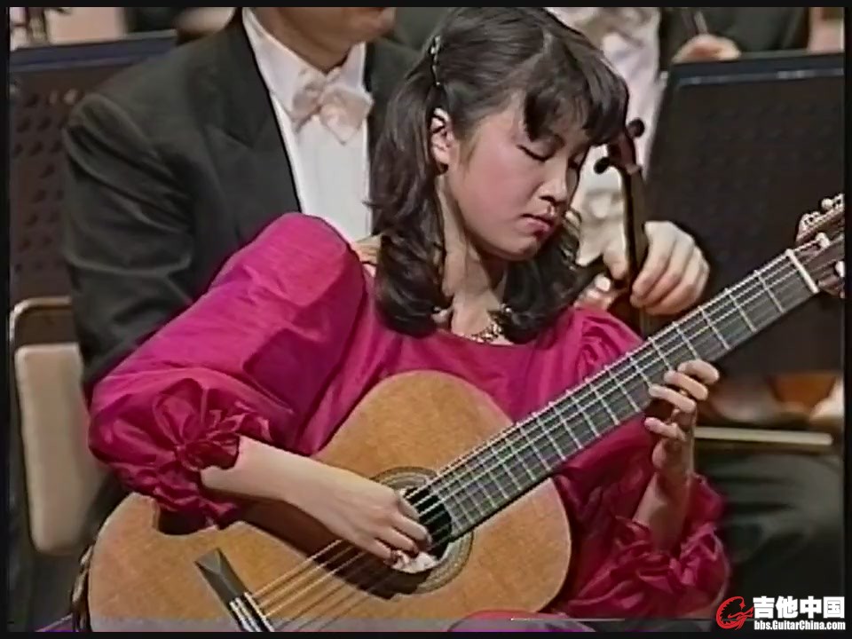 Tedesco Guitar Concerto No.1 - Muraji Kaori.JPG