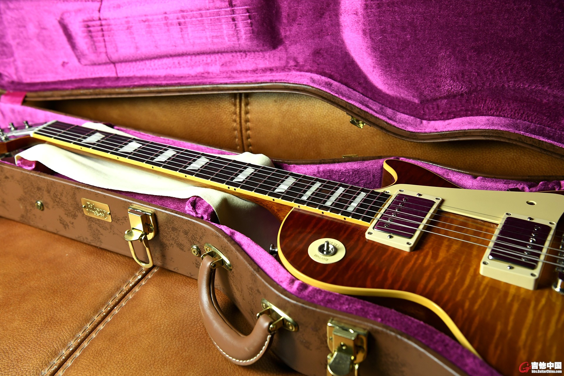 Gibson Custom Shop Historic Select 1959 Les Paul Reissue_2.jpg