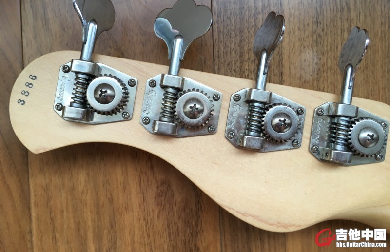 Sadowsky headstock back.jpg