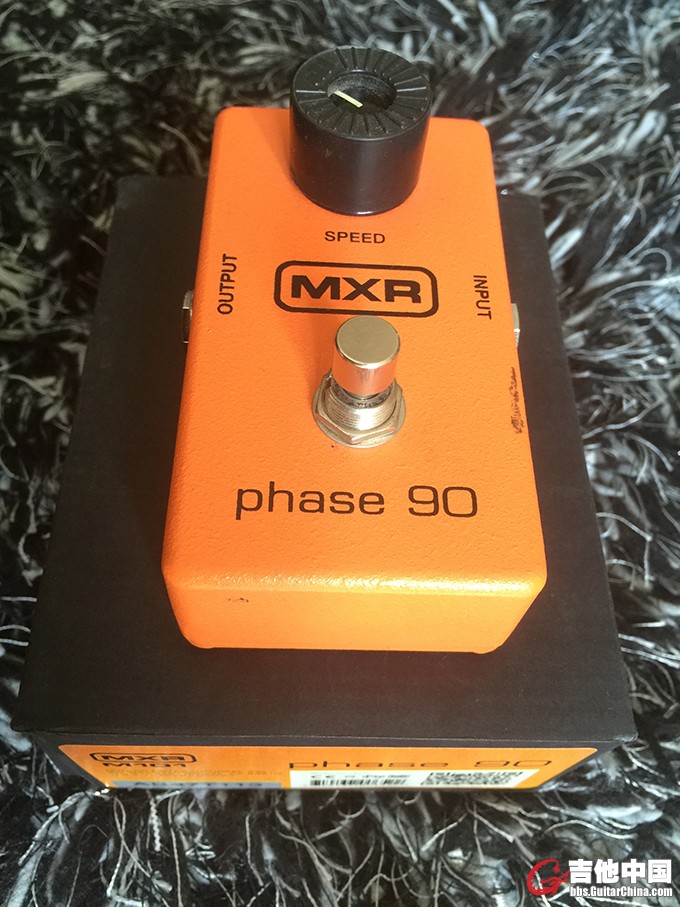 MXR Phase 90：不用介绍了吧，玩Phaser的每人都拥有（或曾经拥有）的经典。9成新，盒说全。￥350  ... ...