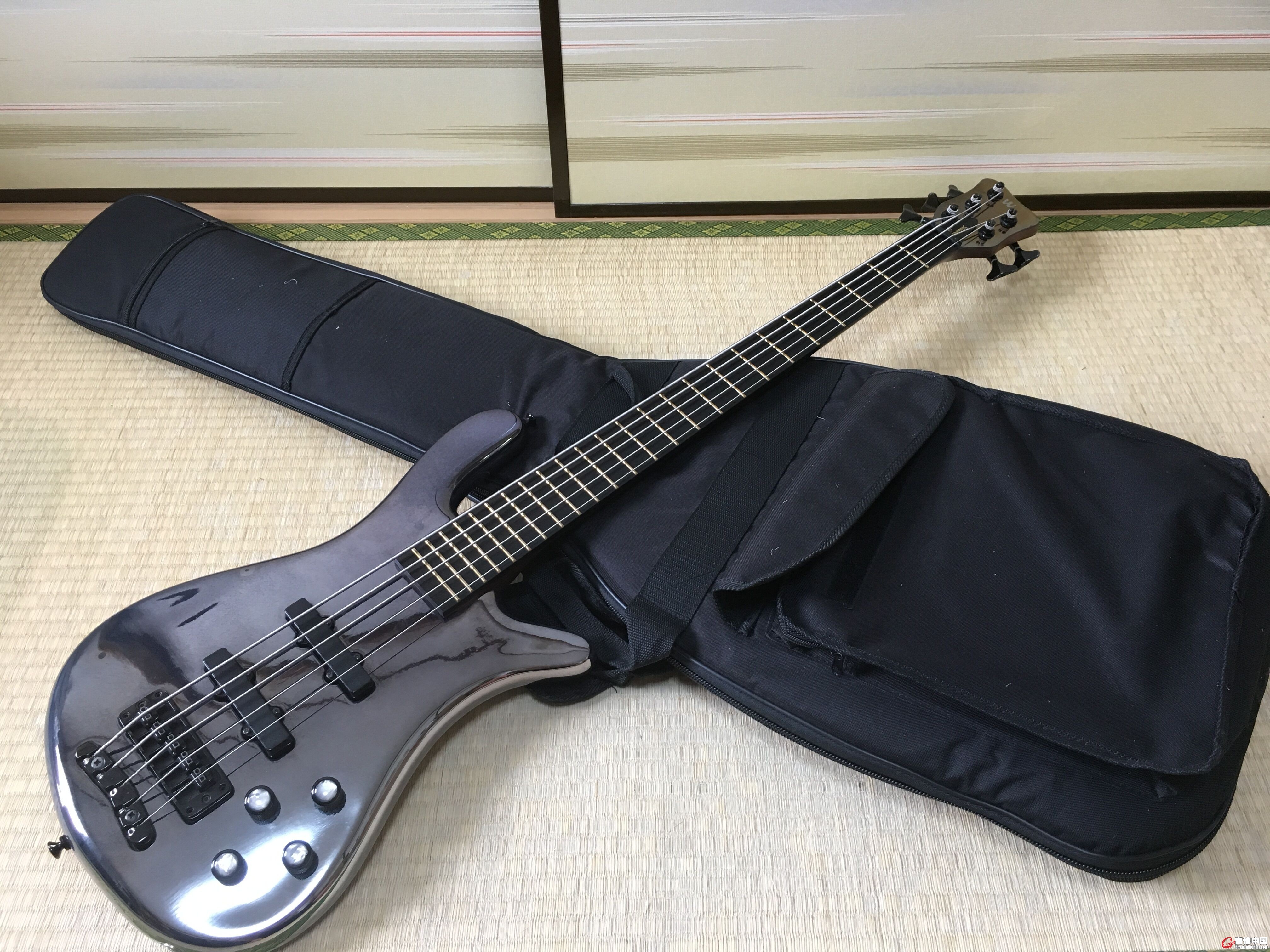 14 Warwick Custom Shop Streamer CT 5弦 23000RMB.jpg