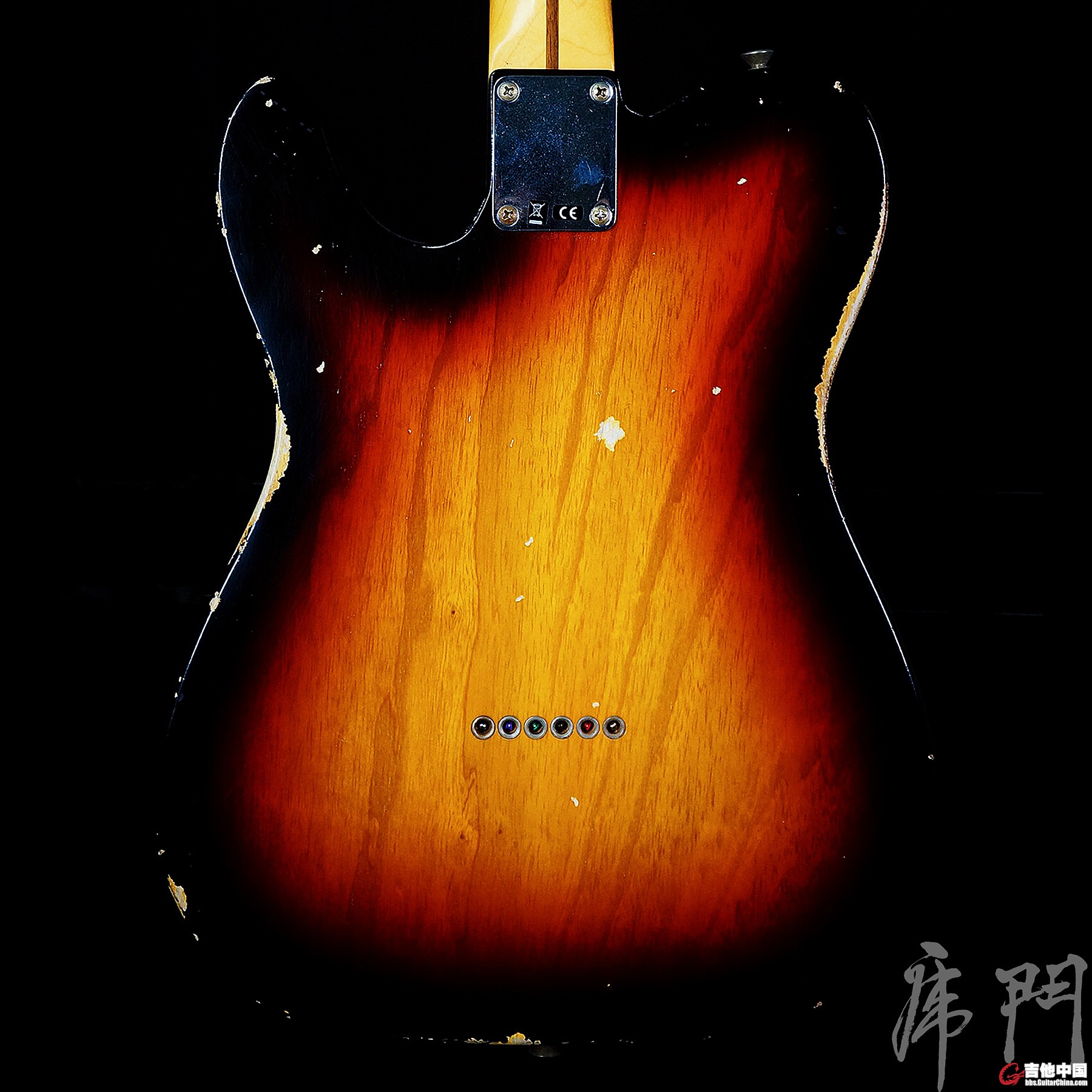 Fender-CS-T52-Relic-RW-3TS-R16474-BB.jpg