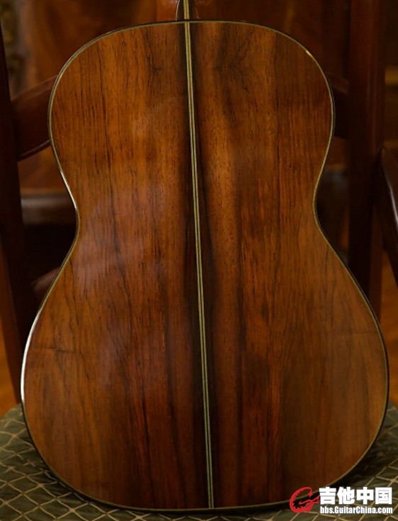 Hermann Hauser III Concert Classica 1995 Brazilian rosewood (1).jpg